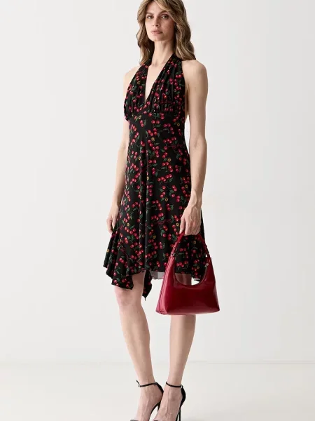 Guess rochie evazată MARILYN MONROE negru