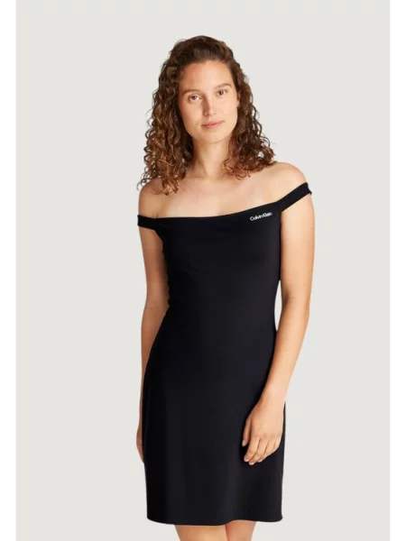 Obleka Calvin Klein Jeans črna