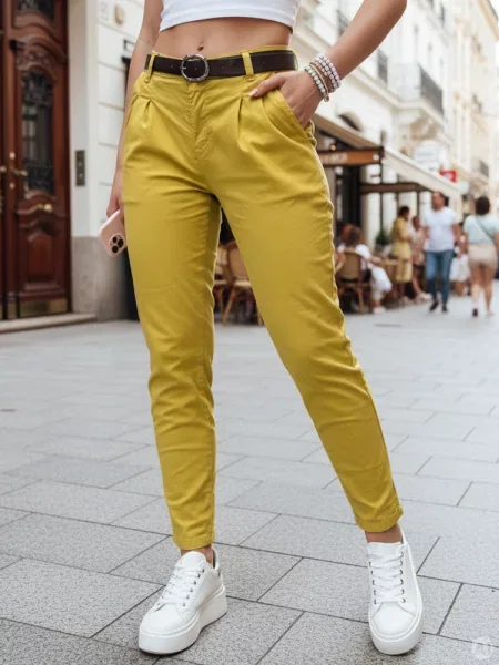 Spodnie chinosy z paskiem MODELA musztardowe Dstreet
