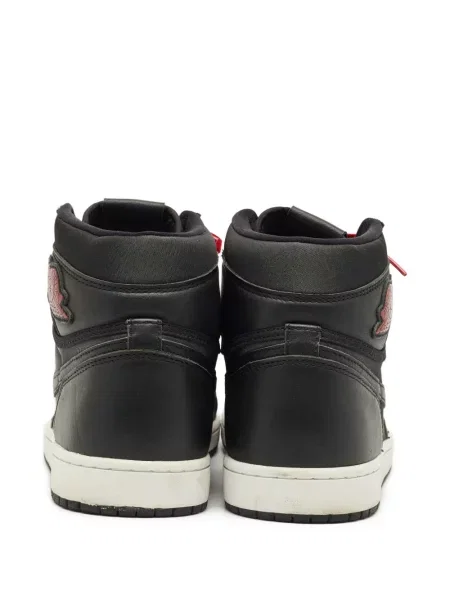 Sneakerși Jordan 1 Retro din piele negru
