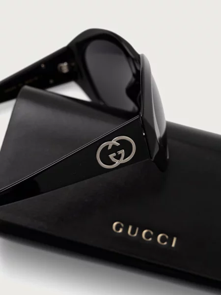 Солнцезащитные очки Gucci