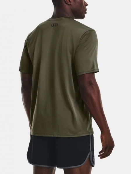 Póló Under Armour fekete