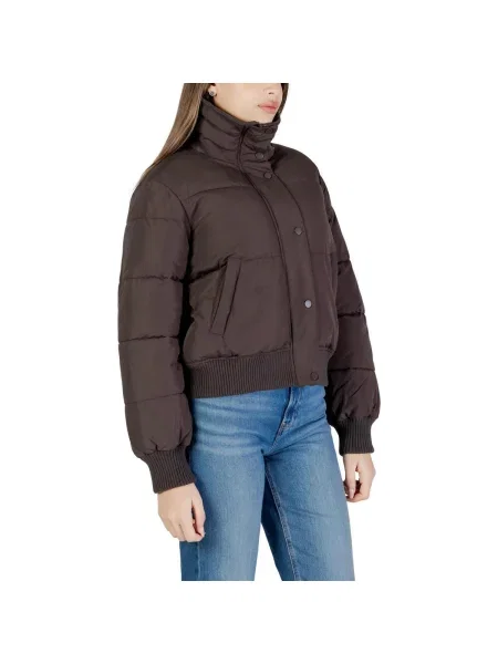 Rövid mini ruha Jacqueline De Yong barna