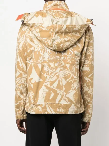 Geacă Aries cu glugă cu model camuflaj