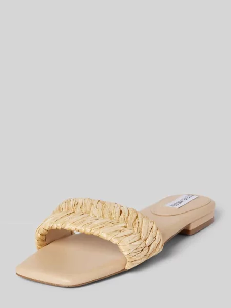 Klapki z efektem plecionki model ‘ALLURE’ Steve Madden beżowe