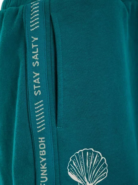 Funky Buddha Pantaloni verde smarald / murdar alb