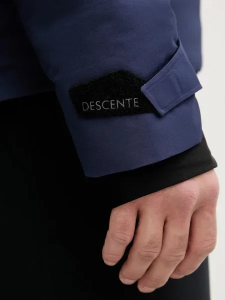 Горнолыжная куртка Descente синяя