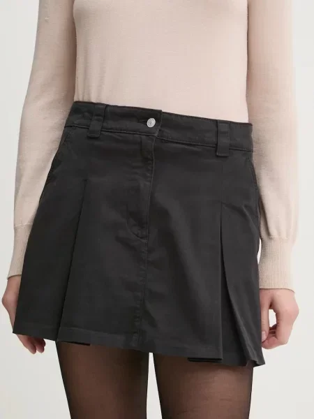 Tommy Jeans spódnica jeansowa mini rozkloszowana czarny