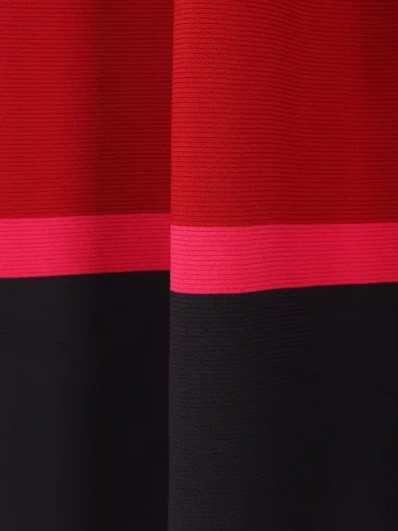 Dzianinowa spódnica Cfcl dzwony prążkowana czerwona