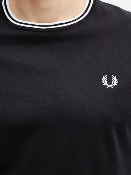 Fred Perry футболка