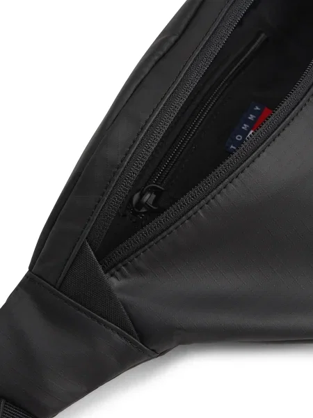 Borsetă Tommy Jeans Tjm Daily Tech Bumbag negru