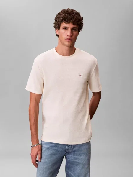 Calvin Klein Jeans Koszulka Mężczyźni Dżersej biały wypukły wzór tkaniny S beżowa