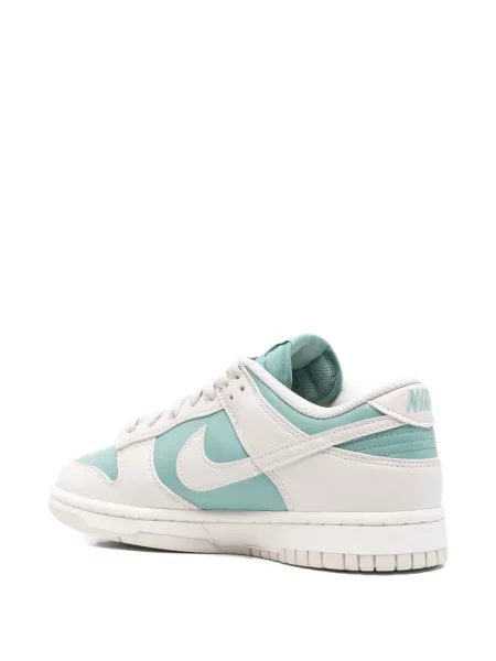 Krajkový top Nike bílý