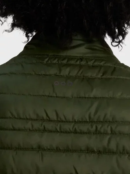 Утеплений жилет Saucony зелений
