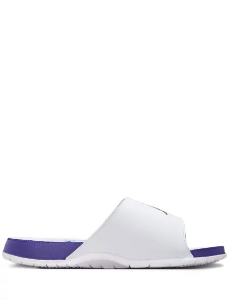 Retro pantofle Jordan bílé