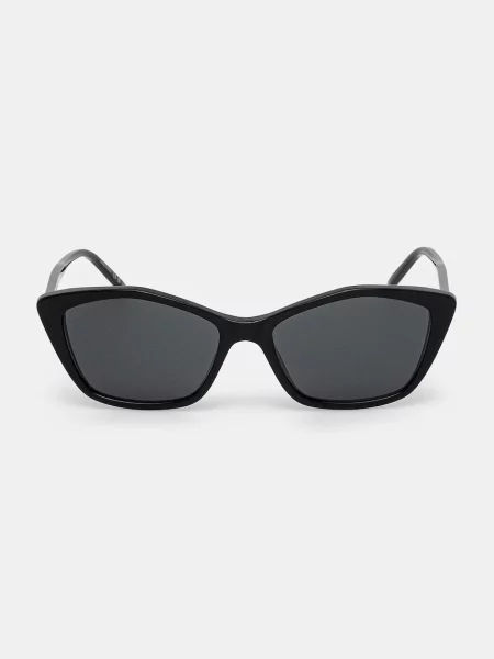 Солнцезащитные очки Saint Laurent черные