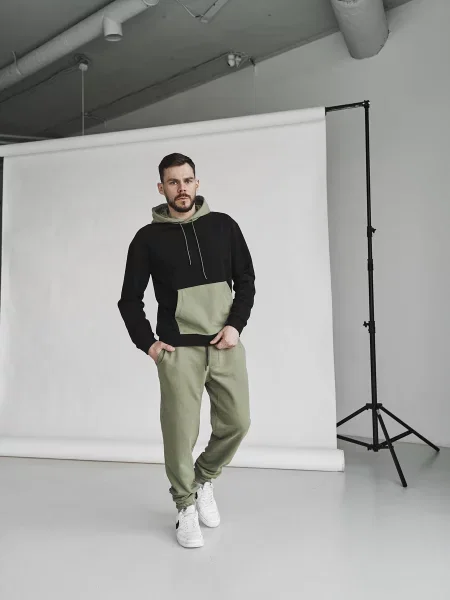 Костюмный спортивный костюм Handy Wear черный