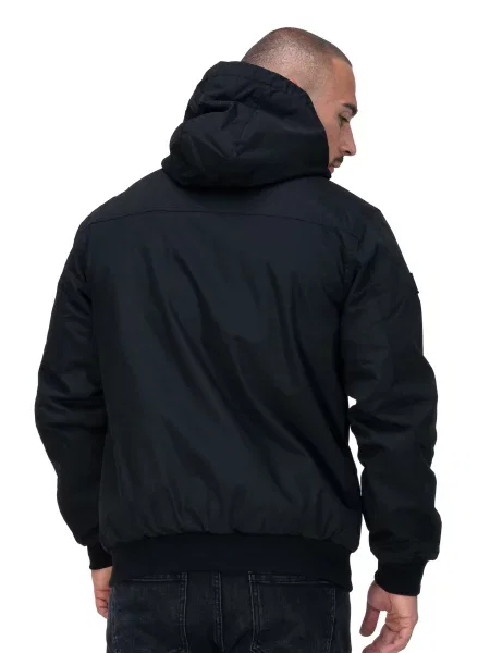 Демисезонная куртка Lonsdale черная