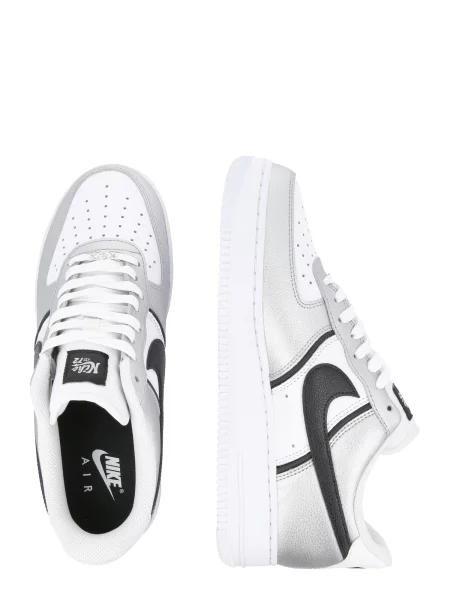 Nike Sportswear Nízke tenisky Air Force 1 čierna / strieborná biela