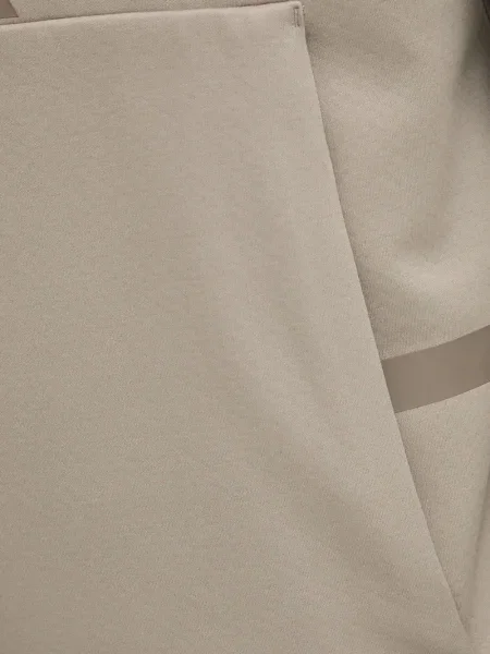 Sneakerși Adidas Terrex cu șireturi cu dungi din dantelă negru