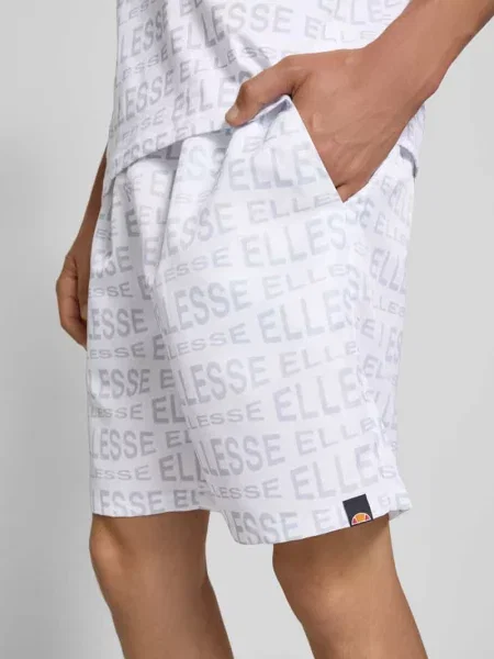 Szorty o kroju regular fit z tunelem model ‘DISTORTA’ Ellesse białe