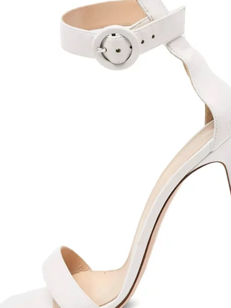 Sandale Gianvito Rossi din piele cu cataramă alb
