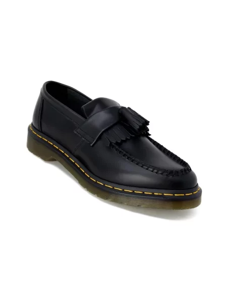 Dr. Martens Adrian Smooth Leather Tassel Loafers Kobiety Obuwie Dr. Martens Size: 7 czarny