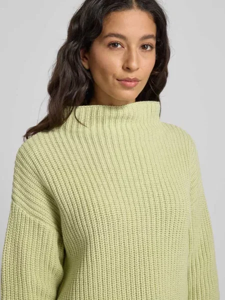 Golf o kroju regular fit z mieszanki bawełny model ‘SELMA’ Selected Femme