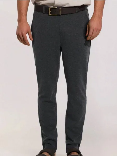 Sinsay Kalhoty slim fit černá