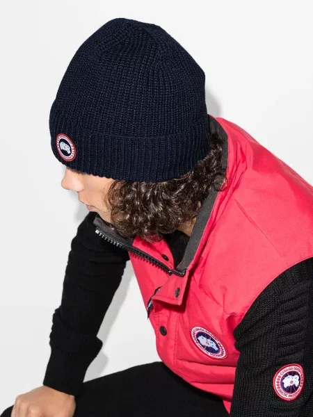 Megztas briaunotas kepurė Canada Goose mėlyna