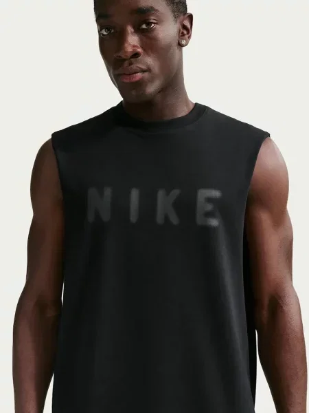 Férfi póló Nike Athletic Club Dri-Fit black/black. Méret: L fekete