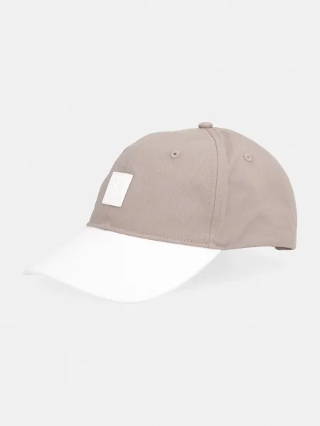 Calvin Klein czapka z daszkiem beżowa