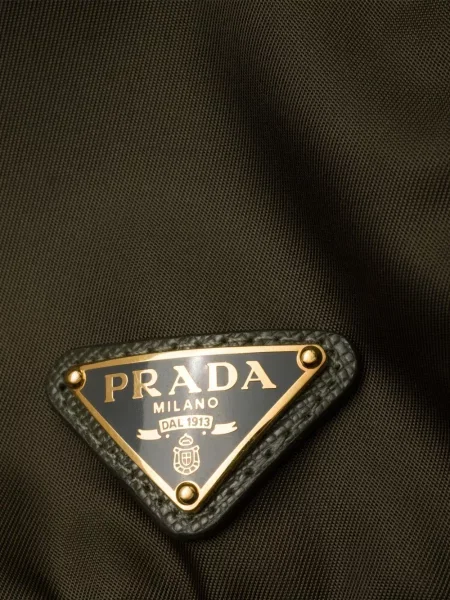 Căciulă Prada verde