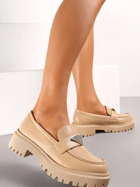 Mocasini deschis pe talpă groasă decorați cu zirconiu Mavalis bej