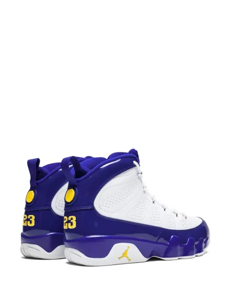 Retro tenisky Jordan bílé
