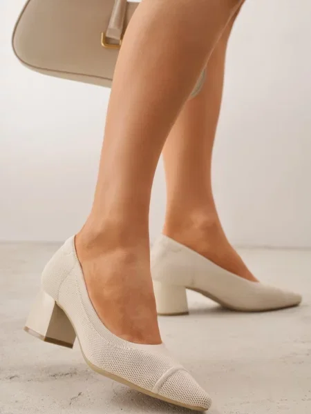 Pantofi cu Abathise bej