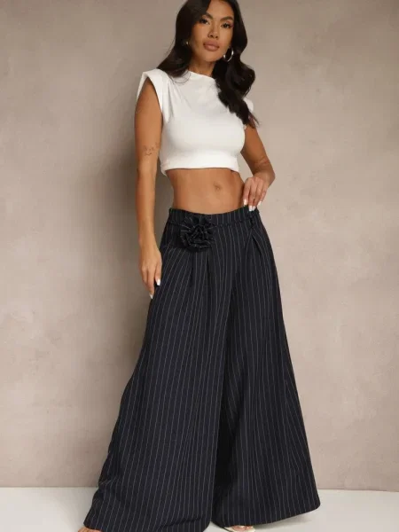 Spodnie Palazzo High Waist Ozdobione Broszką Kwiatem Folassea granatowe