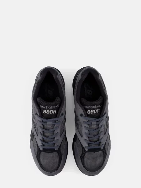 Замшевые повседневные кроссовки New Balance серые