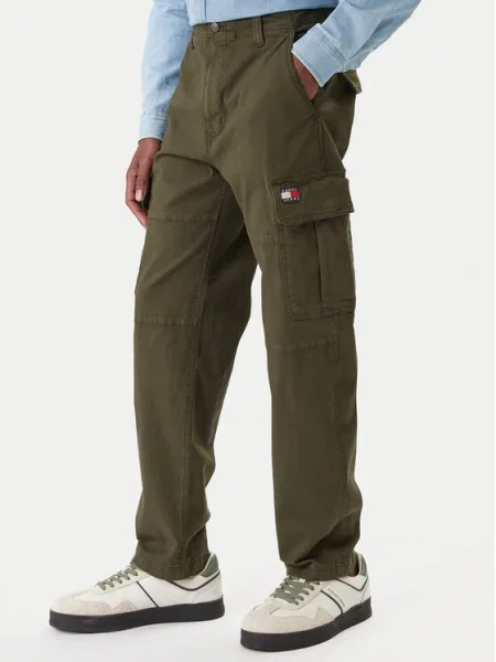 Tommy Jeans Pantaloni din Sonny verde