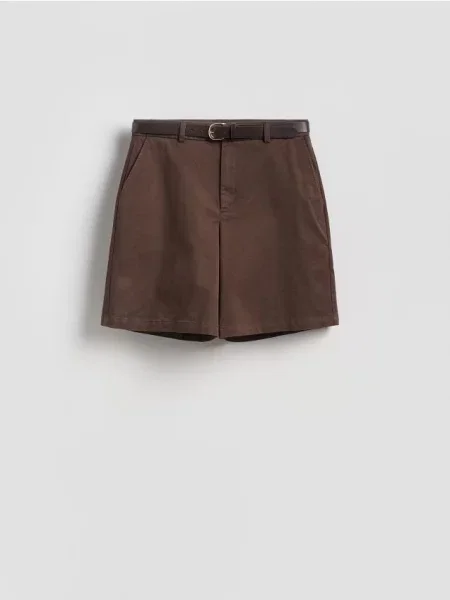 Reserved Pantaloni scurți cu curea maro-închis maro