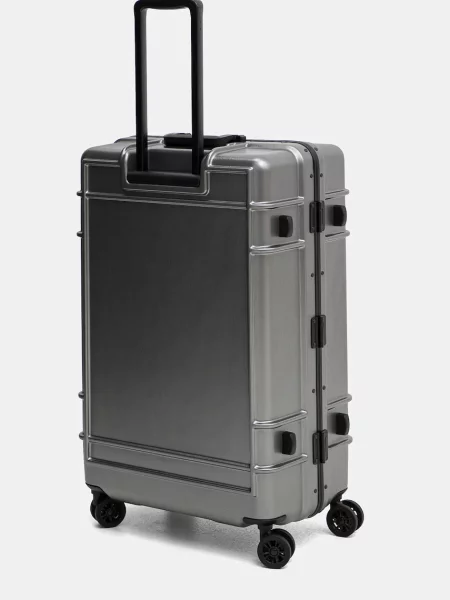 Чемодан Eastpak