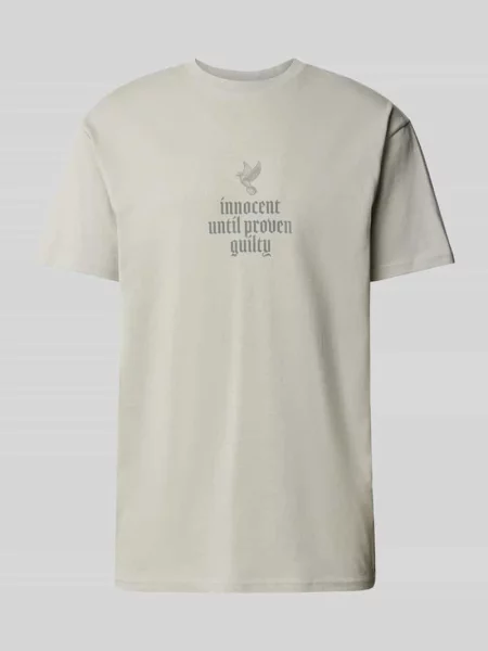 Oversize’owy T-shirt z nadrukiem z przesłaniem Mister Tee