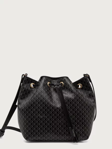 Geantă Calvin Klein Emblem Aop Drawstring Bucket negru