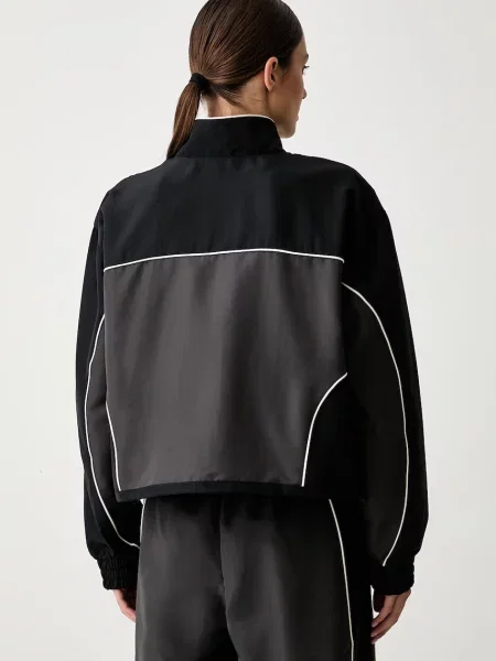 New Balance kurtka oversize czarna