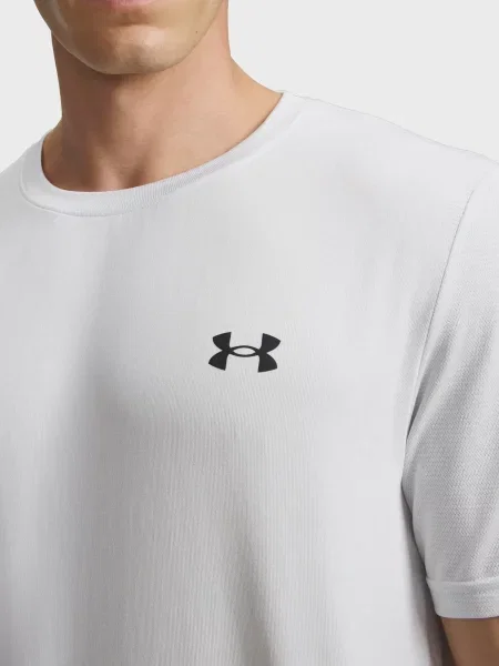 Безшовна спортивна футболка Under Armour біла