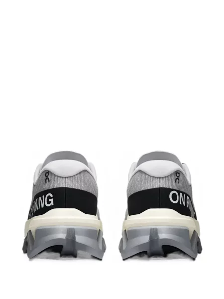 Sneakerși On gri