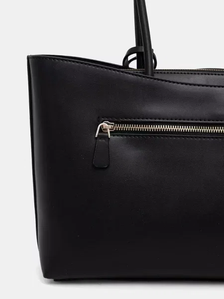 Кожаная сумка Guess