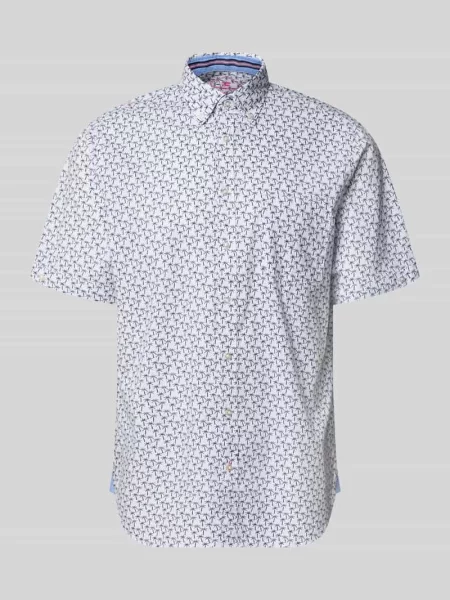 Koszula casualowa o kroju regular fit z kołnierzykiem typu button down Christian Berg Men biała