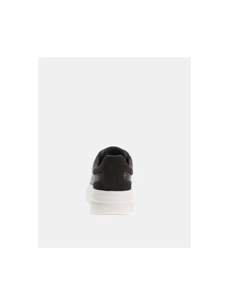 Pantofi Guess maro