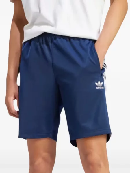 Trčanje chunky jakna Adidas crna